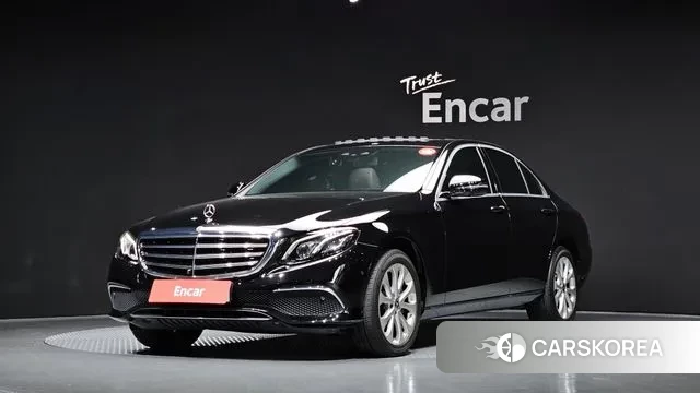 Mercedes-Benz E-Class W213 2018 Черный из Кореи