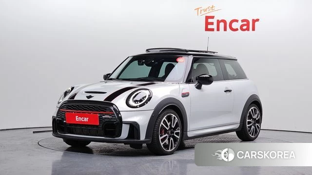 Mini Cooper S 2022 Серебряный из Кореи