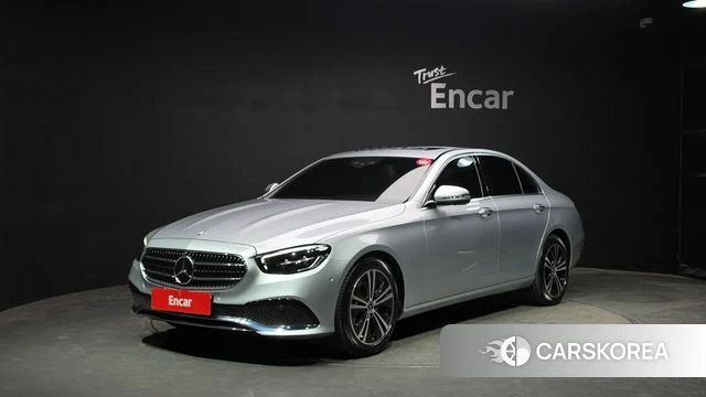Mercedes-Benz E-Class W213 2022 Серебряный из Кореи
