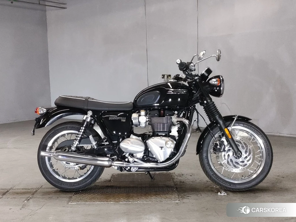Проданный OTHER TRIUMPH T120 BONNEVILLE 2023 из Японии, фото 2