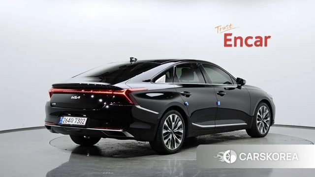 Kia K8 2022 Черный из Кореи