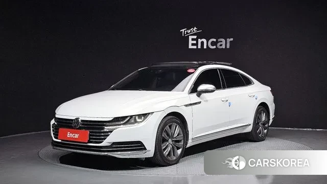 Volkswagen Arteon 2018 Белый из Кореи