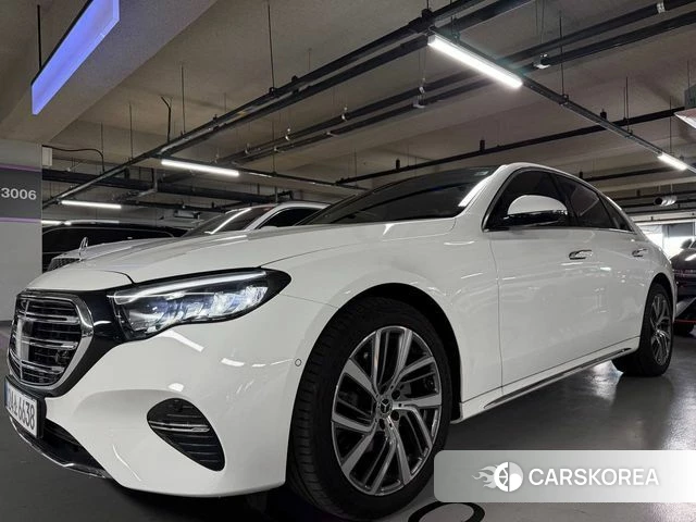 Mercedes-Benz E-Class W214 2024 Белый из Кореи