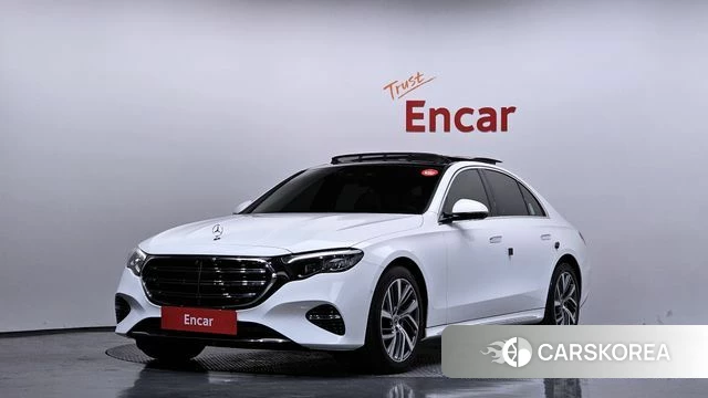 Mercedes-Benz E-Class W214 2024 Белый из Кореи