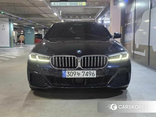 BMW 5 Series (G30) 2021 Черный из Кореи