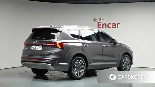 Hyundai The New Santa Fe 2023 Серый из Кореи