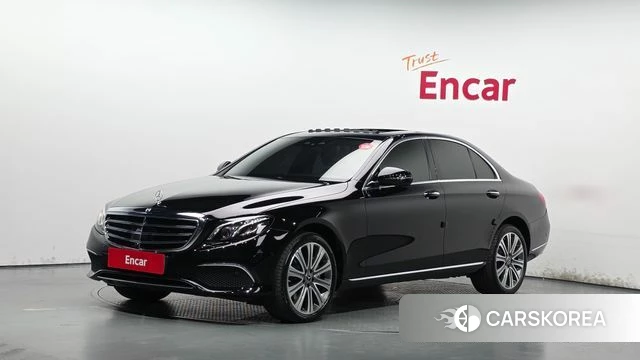 Mercedes-Benz E-Class W213 2020 Черный из Кореи