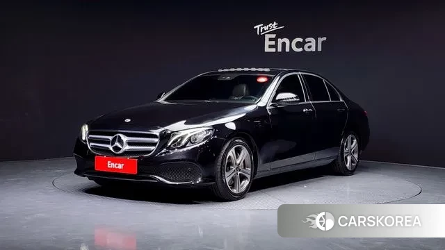 Mercedes-Benz E-Class W213 2018 Черный из Кореи