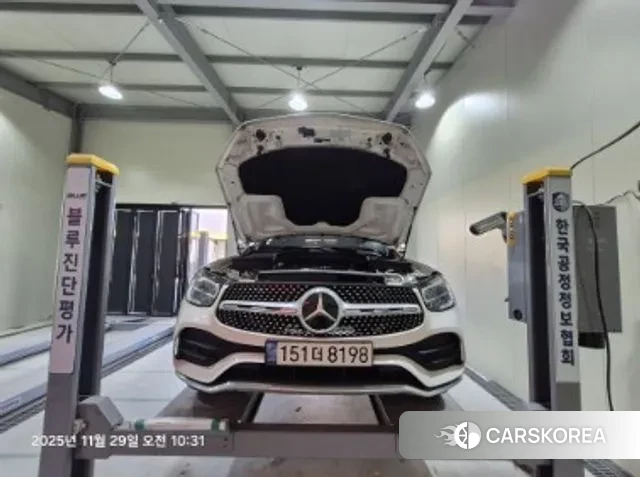 Mercedes-Benz GLC-Class X253 2021 Белый из Кореи