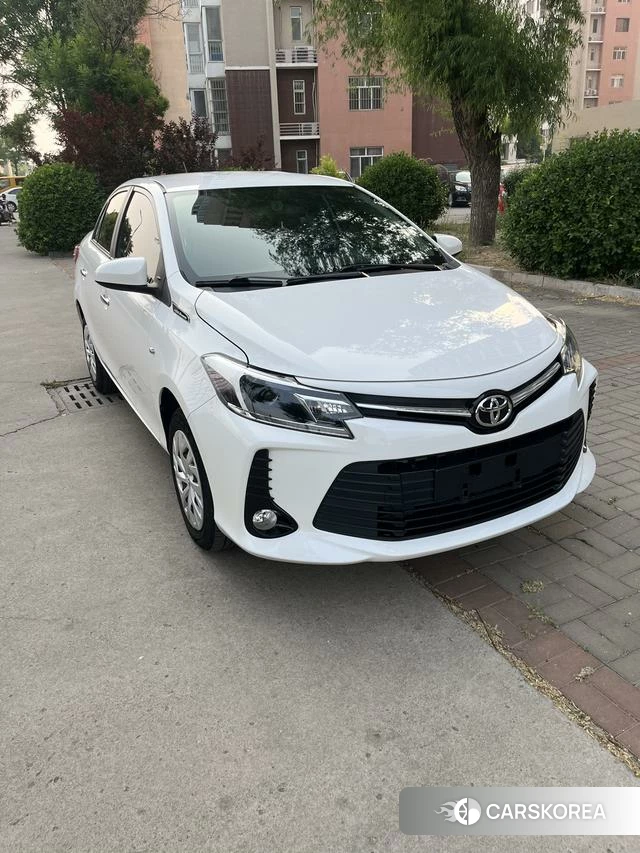 Toyota Vios 2023 Белый из Китая