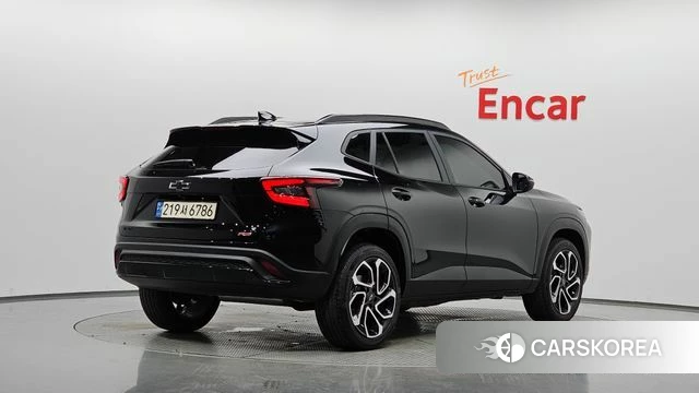 Chevrolet (GM Daewoo) Trax Crossover 2023 Черный из Кореи