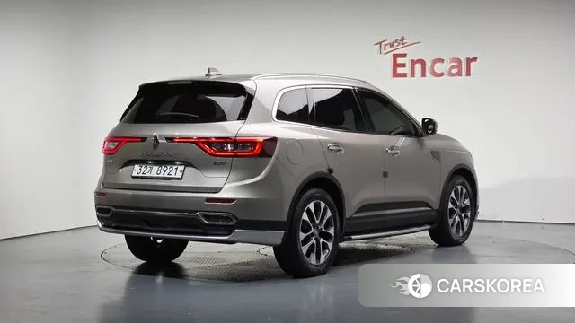 Renault Korea (Samsung) QM6 2018 Песочный из Кореи