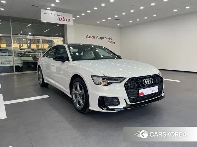 Audi A6 (C8) 2024 Белый из Кореи