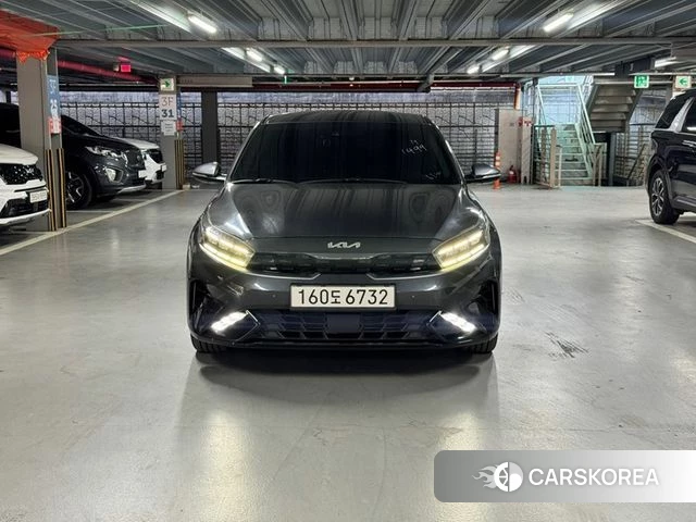 Kia The New K3 2nd generation 2022 Серый из Кореи