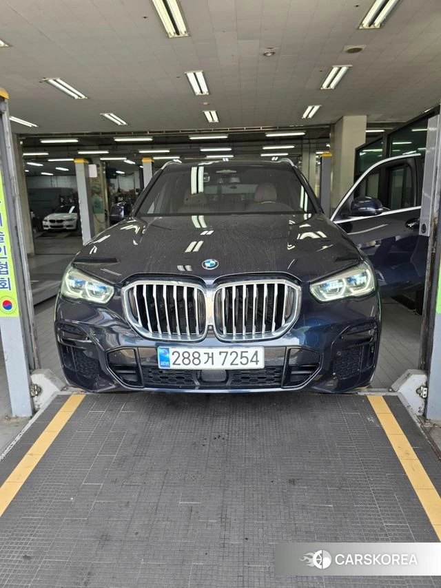 BMW X5 (G05) 2022 Черный из Кореи