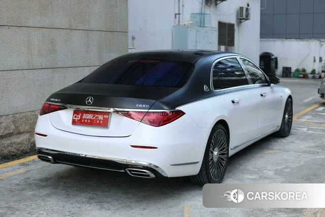 Mercedes-Benz Maybach S-class 2023 Белый из Китая