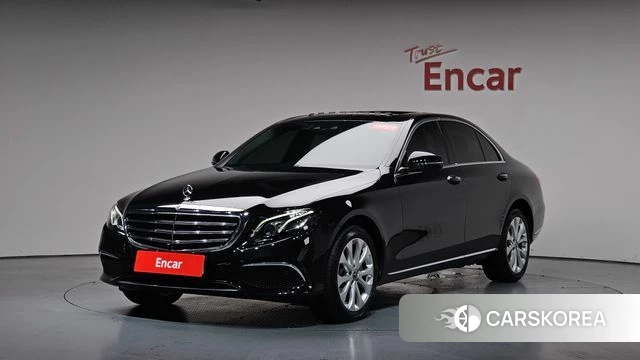 Mercedes-Benz E-Class W213 2018 Черный из Кореи