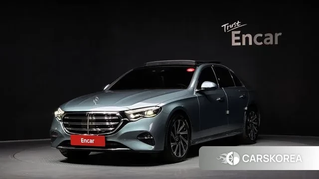 Mercedes-Benz E-Class W214 2024 Синий нефрит из Кореи