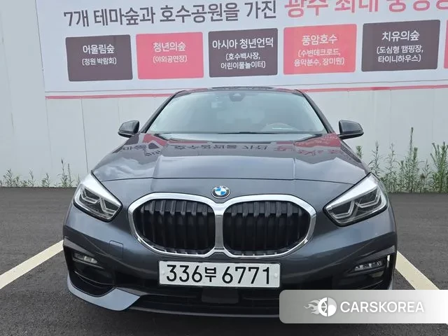 BMW 1 Series (F40) 2021 Серый из Кореи