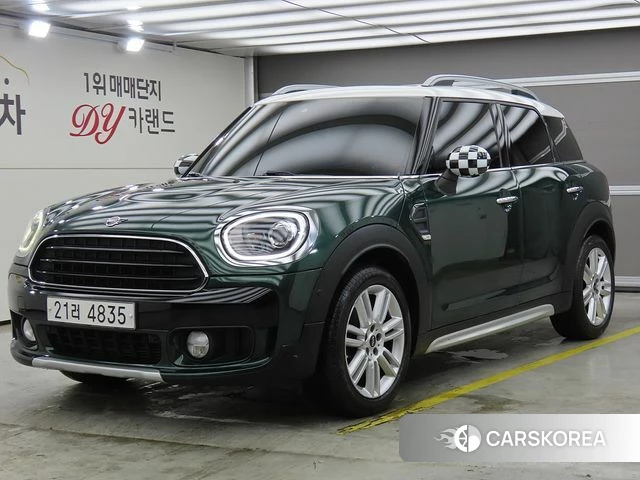 Mini Cooper Countryman 2018 Темно-зеленый из Кореи