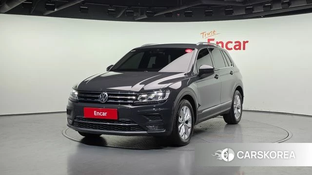 Volkswagen Tiguan second Generation 2018 Серый из Кореи