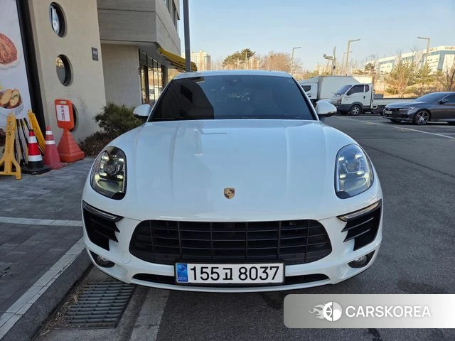 Porsche Macan 2018 Белый из Кореи