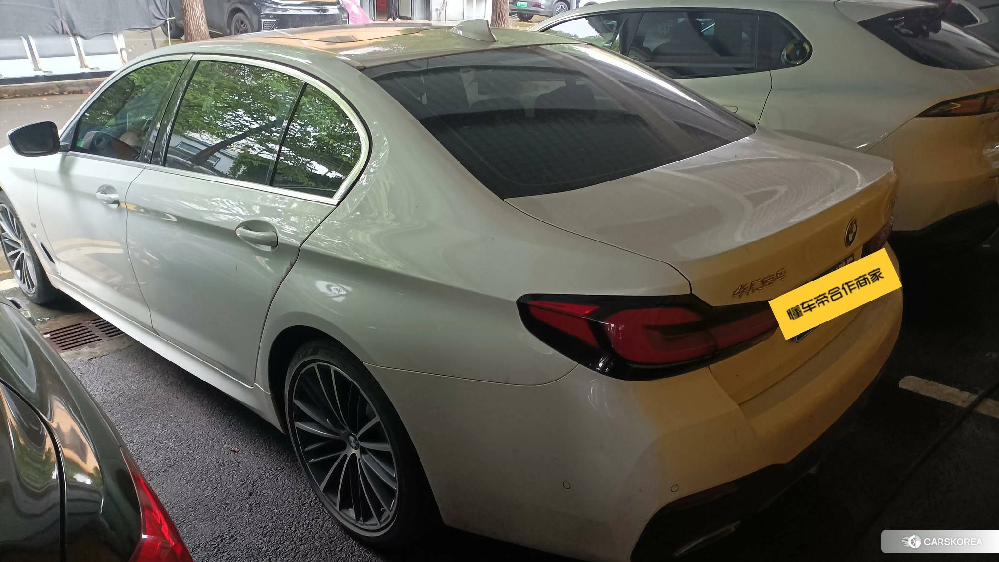 BMW 5 series 2023 Белый из Китая