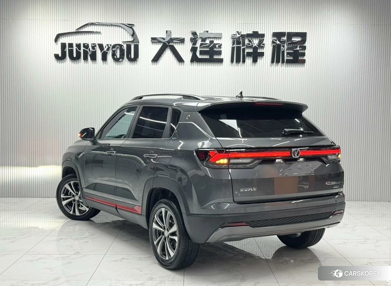 Chang'an CS35 PLUS 2023 Темно-серый из Китая