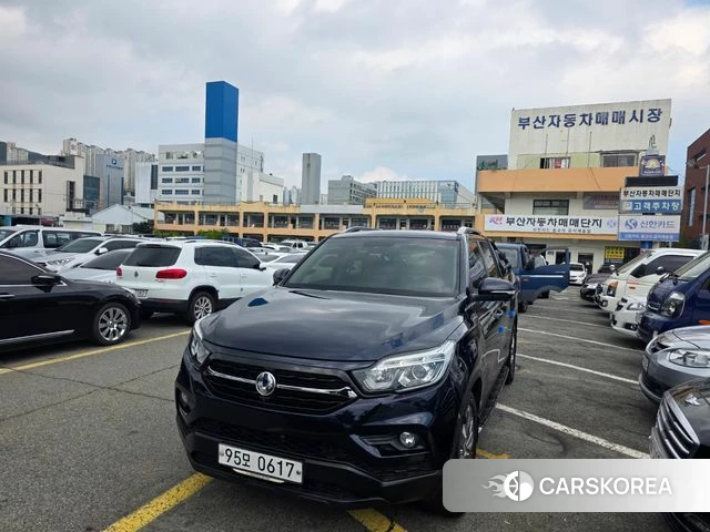 Ssangyong Rexton Sports 2018 Синий из Кореи