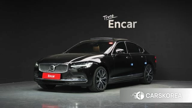 Volvo S90 2023 Черный из Кореи