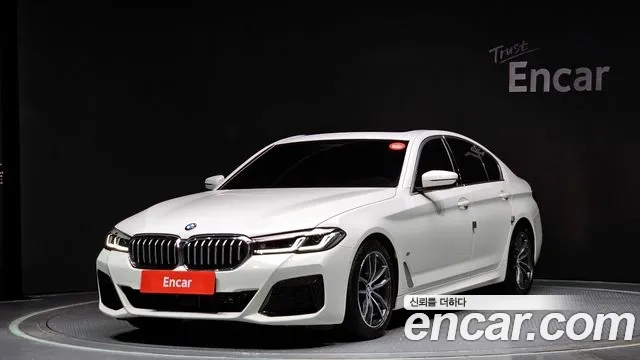 BMW 5 Series (G30) 2022 Белый из Кореи