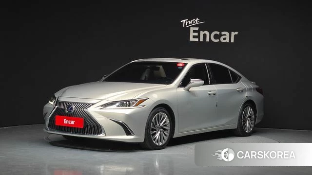 Lexus ES300h 7th generation 2019 Песочный из Кореи