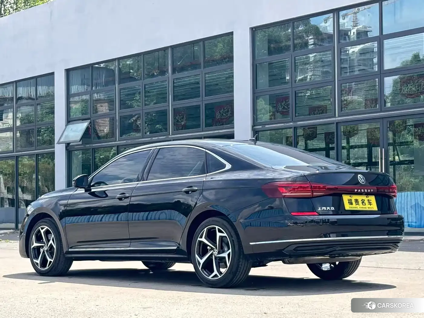 Volkswagen Passat 2026 Черный из Китая