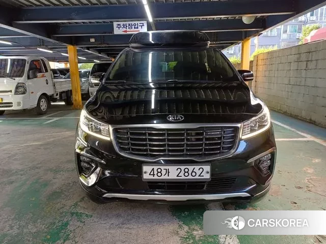 Kia The New Carnival 2018 Черный из Кореи