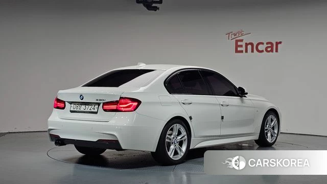 BMW 3 Series (F30) 2018 Белый из Кореи