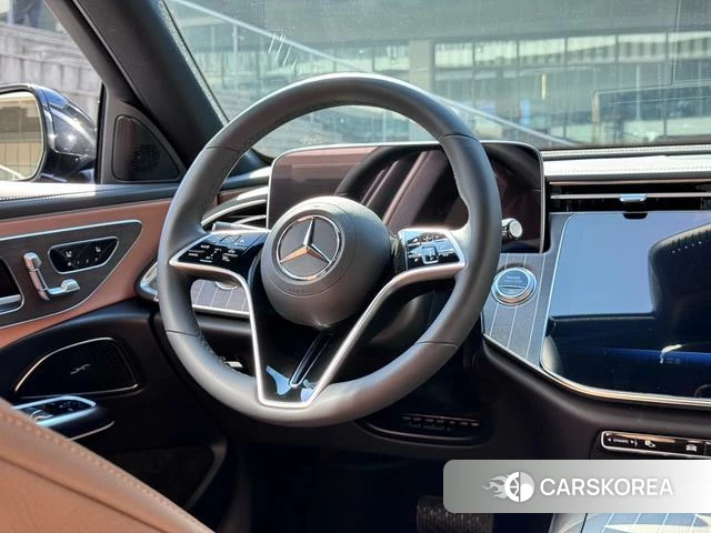 Mercedes-Benz E-class id 4190522 из Китая