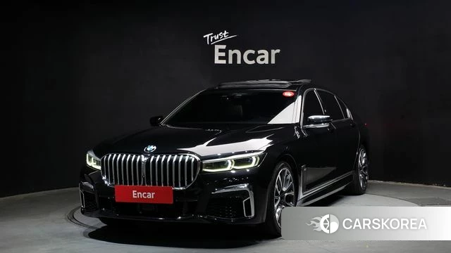 BMW 7 Series (G11) 2022 Черный из Кореи
