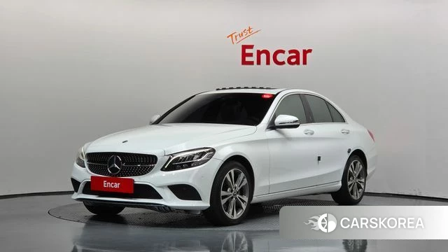 Mercedes-Benz C-Class W205 2020 Белый из Кореи