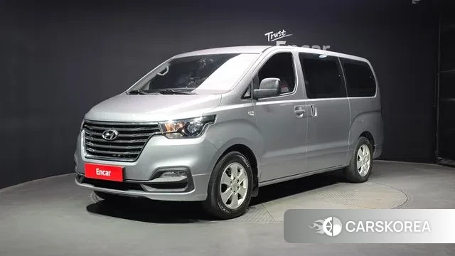 Hyundai The New Grand Starex 2020 Серебристо-серый из Кореи