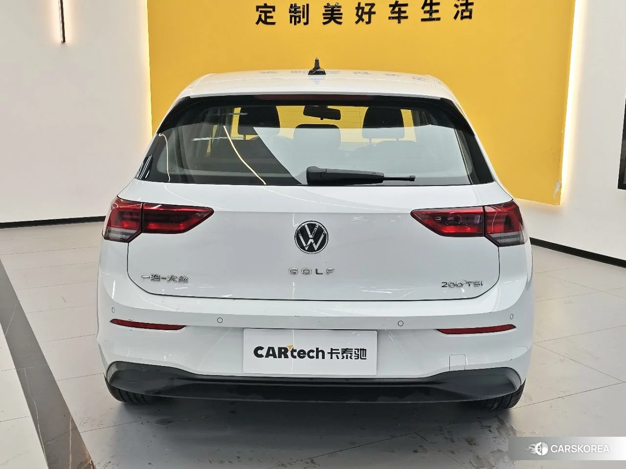 Volkswagen Golf 2020 Белый из Китая