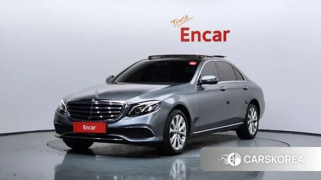 Mercedes-Benz E-Class W213 2019 Серебряный из Кореи