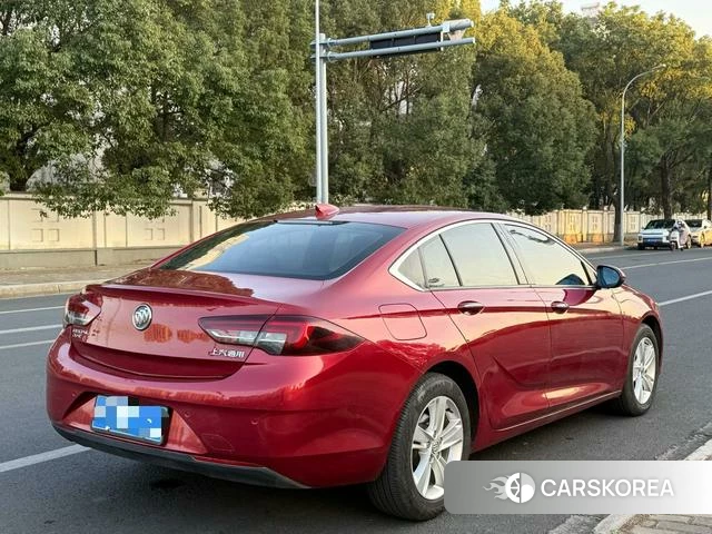 Buick Regal 2018 Красный из Китая