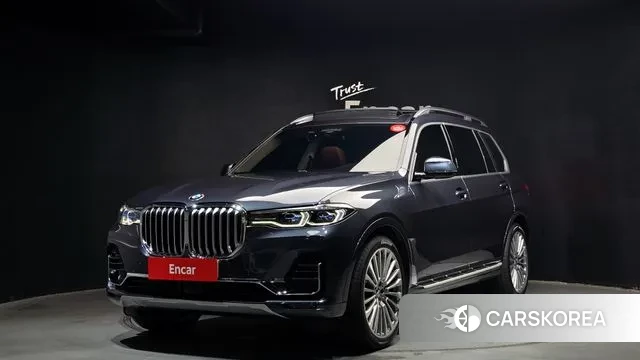 BMW X7 (G07) 2022 Серый из Кореи