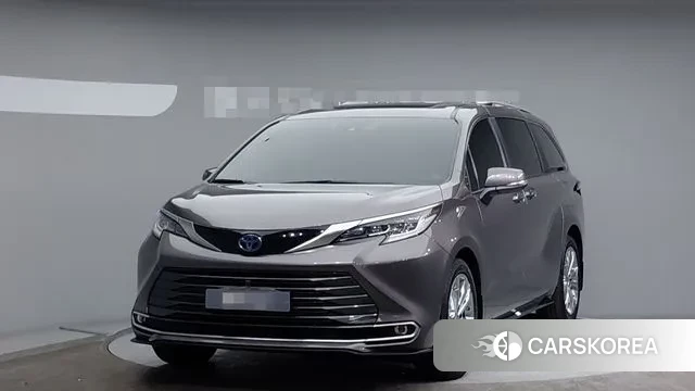 Toyota Sienna 4th Generation 2022 Серый из Кореи