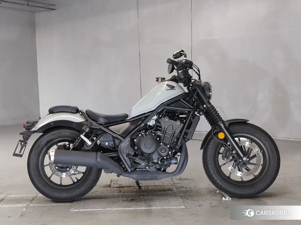 Проданный Honda REBEL 500 2023 из Японии, фото 2