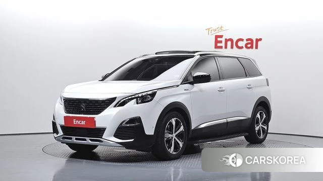 Peugeot 5008 second generation 2020 Белый из Кореи