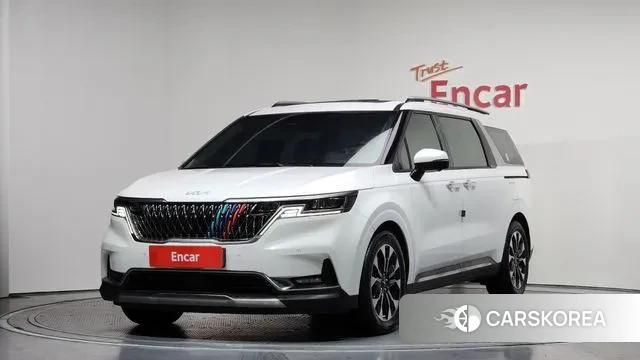 Kia Carnival 4th generation 2023 Белый из Кореи