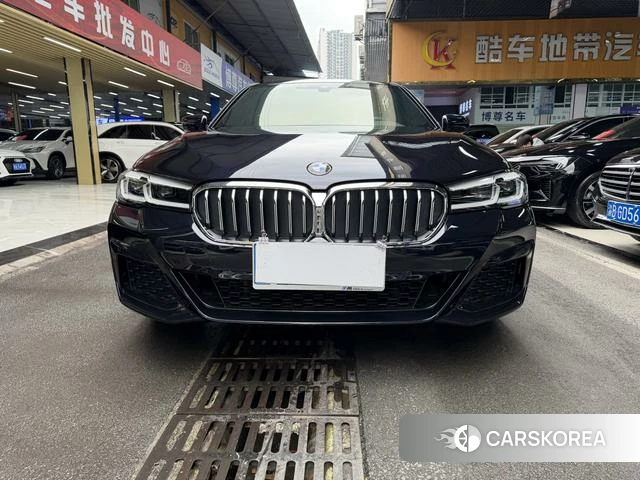 BMW 5 series 2023 Черный из Китая