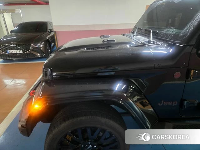 Jeep Wrangler (JL) 2021 Черный из Кореи