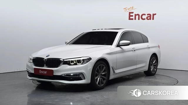 BMW 5 Series (G30) 2019 Белый из Кореи